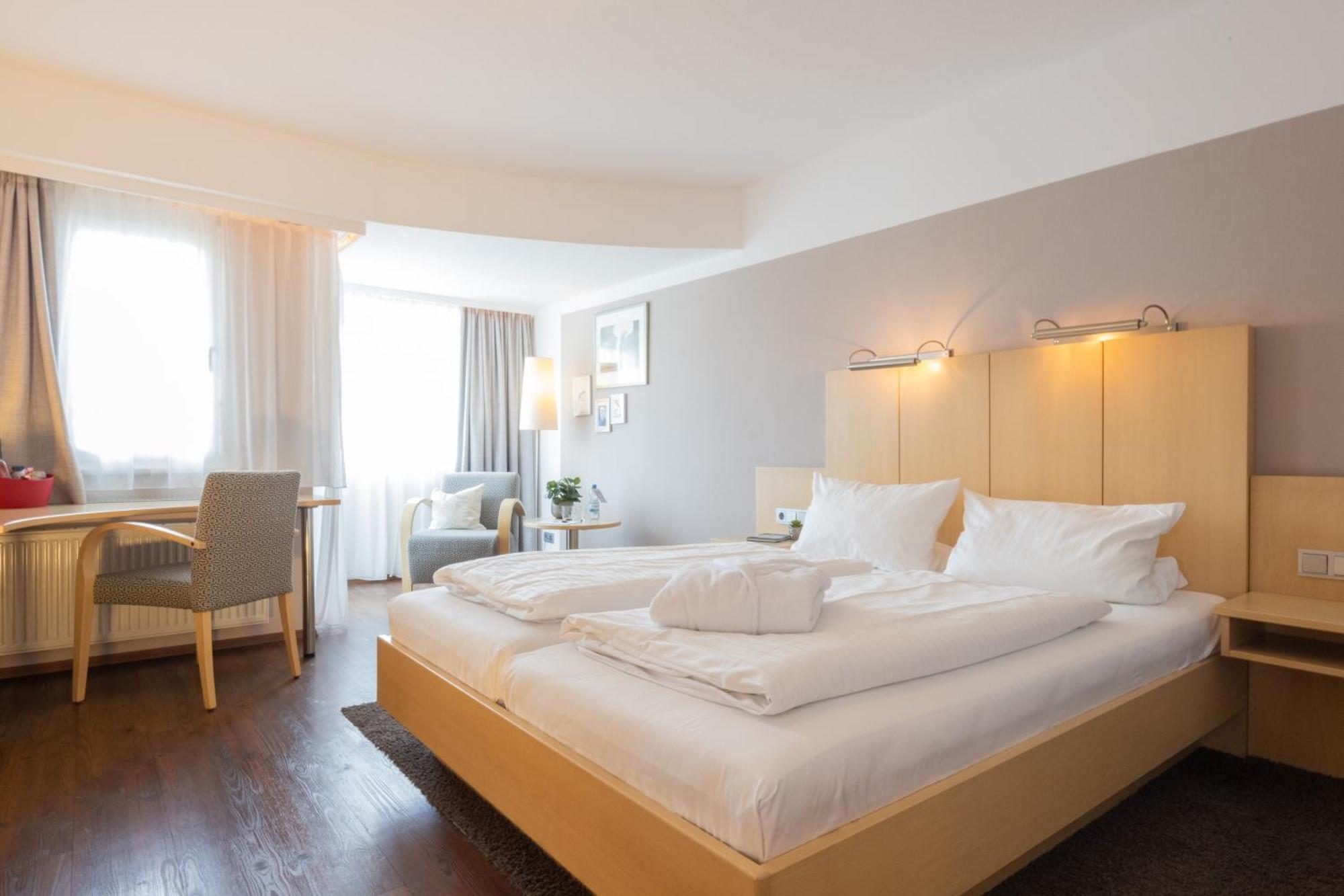 Hotel Traube Am See Фрідріхсгафен Екстер'єр фото